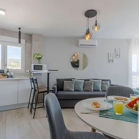 Apartment Wonderful On The Beachfront