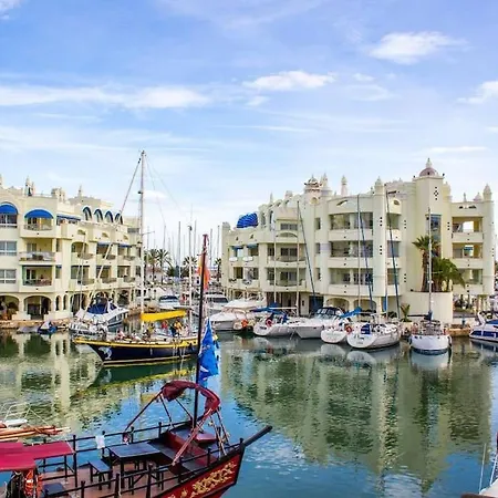 Wonderful On The Beachfront Apartment