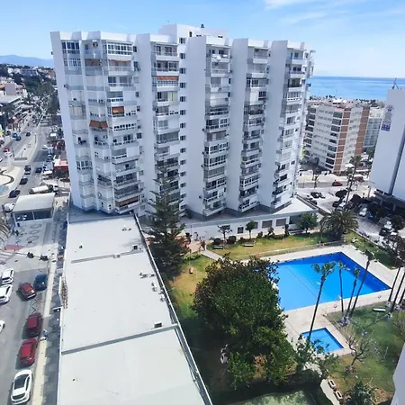 Wonderful On The Beachfront Daire Benalmádena